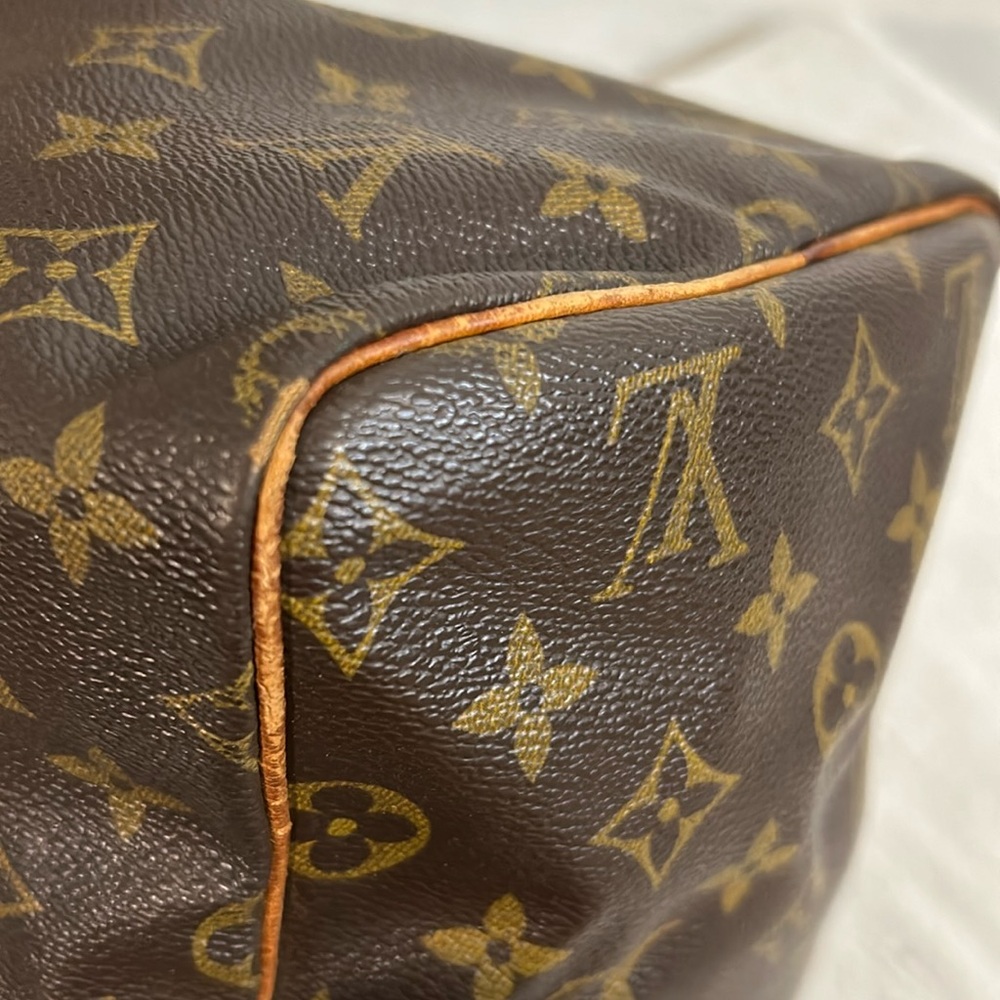 Authentic Louis Vuitton speedy 30 - Picture 12 of 17